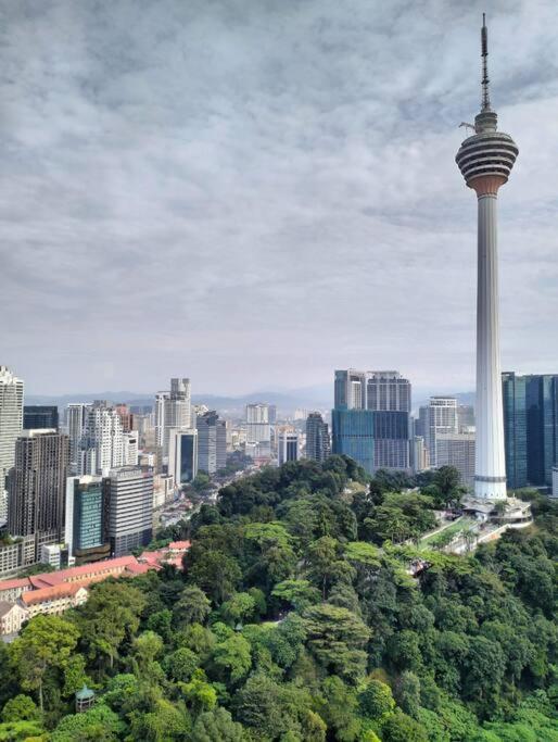 Klcc Towerviewsty5Pax At Ceylonzsuites กัวลาลัมเปอร์ ภายนอก รูปภาพ
